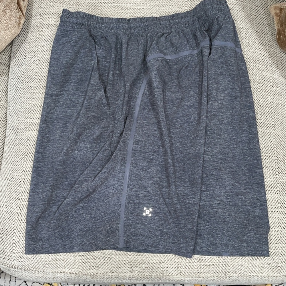 Lululemon Performance Gray Shorts - image 3